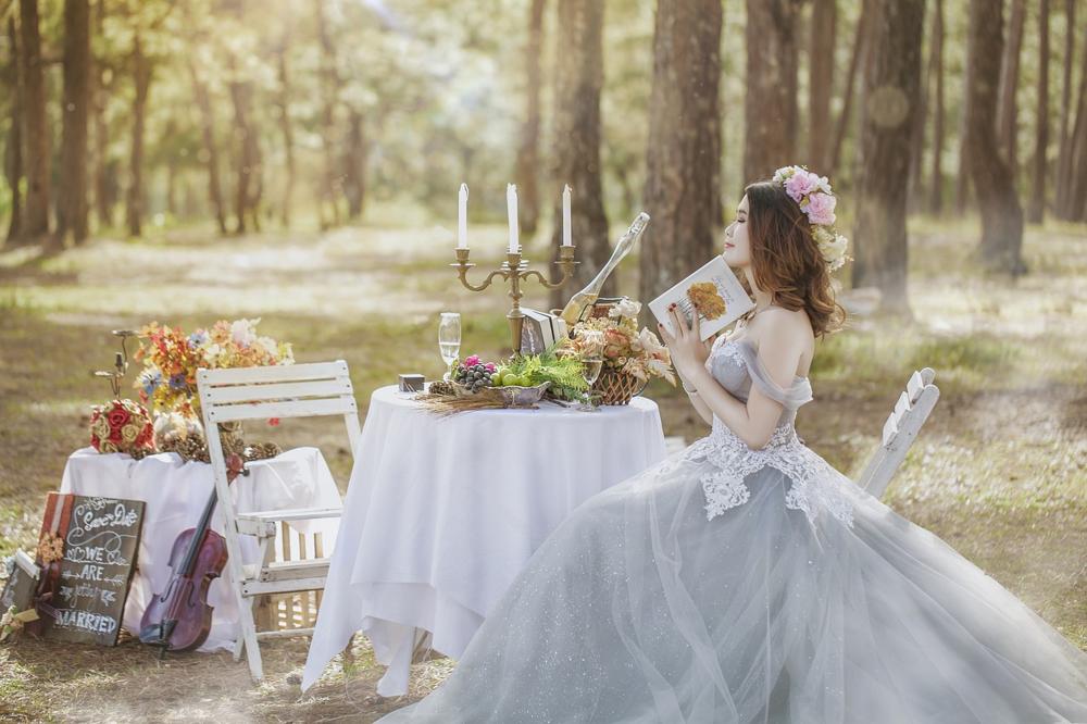 wedding dress